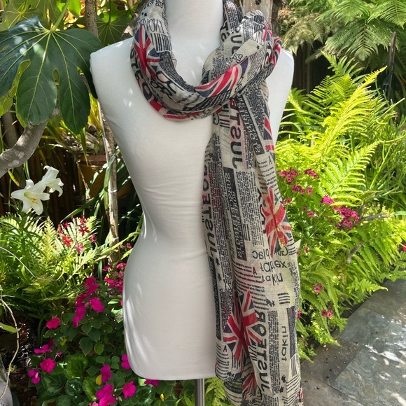British 🇬🇧 print scarf 🇬🇧 - Picture 6 of 6